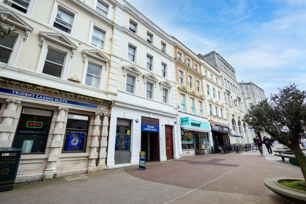 Old Christchurch Road, Bournemouth,