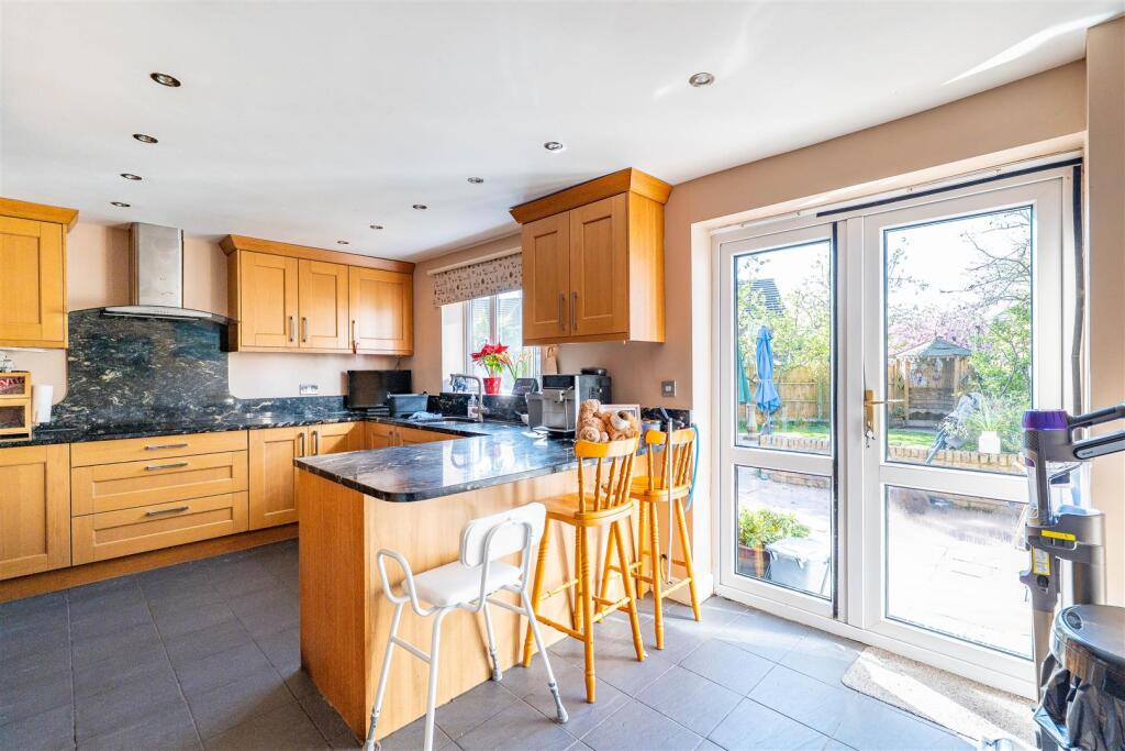 House in Chorley, Eaves Green - View 3