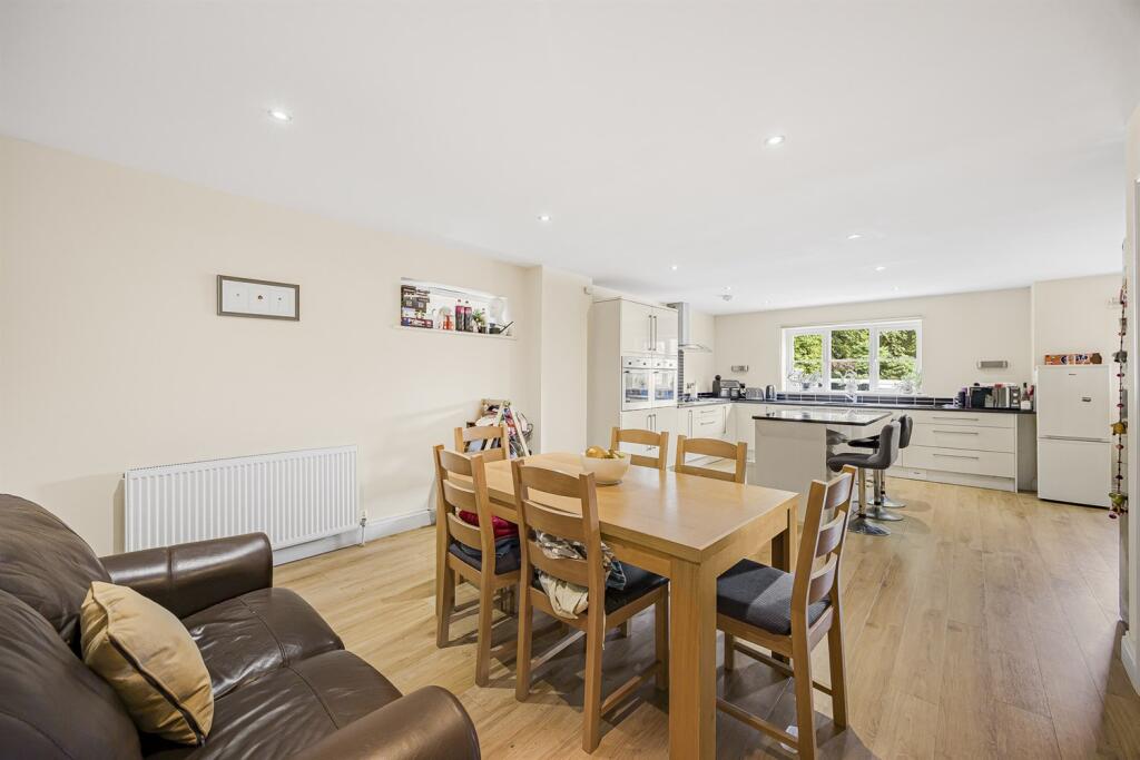 House in Reading, Caversham - View 5