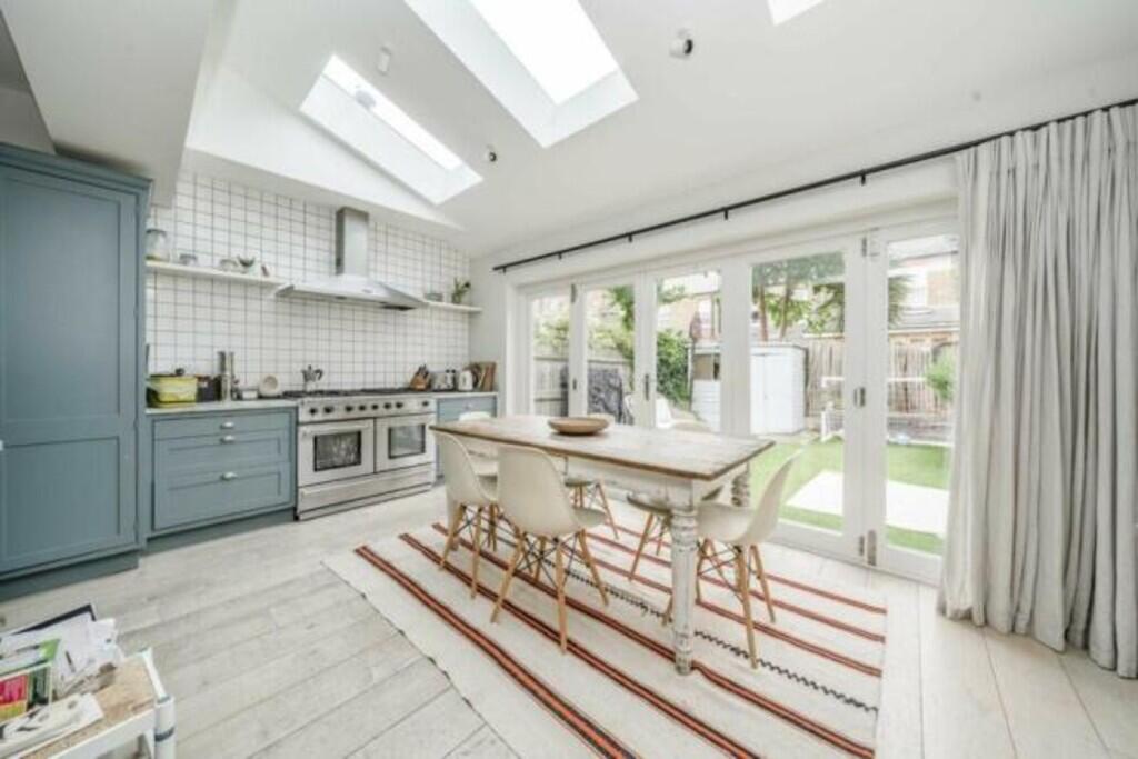 House in London, Hanwell - View 3