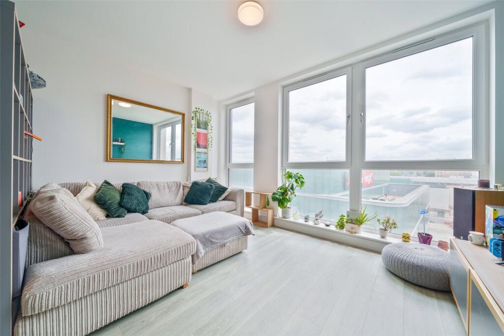 Main image of property: The Ring, Bracknell, Berkshire, RG12