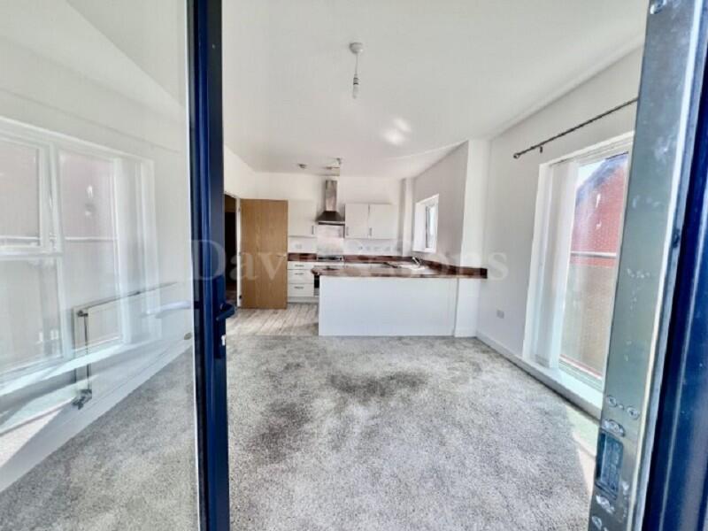 Apartment in Newport, Victoria - More