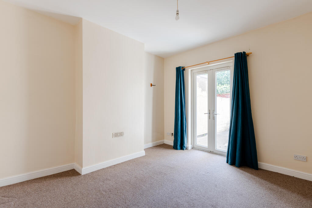 House in Bristol, Avonmouth - View 4
