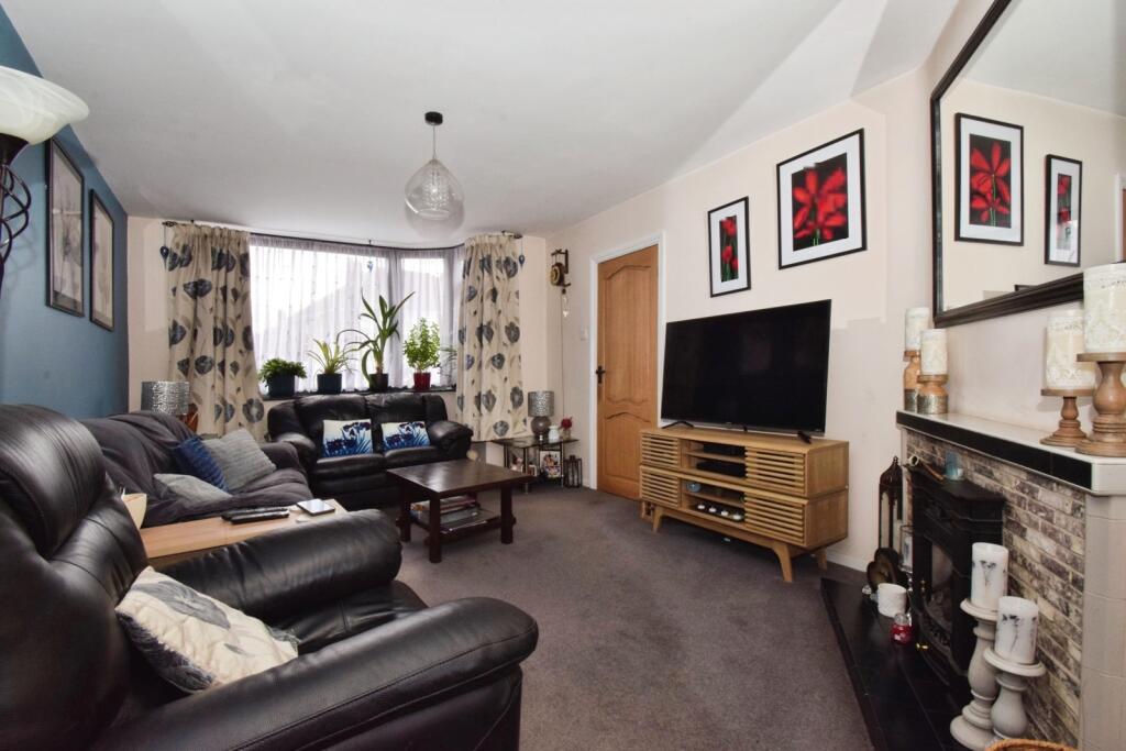 House in Charnwood, Birstall - View 4