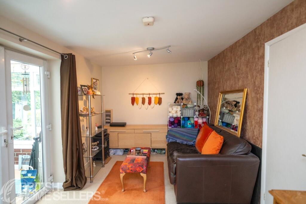 House in Leicester, City of Leicester - More