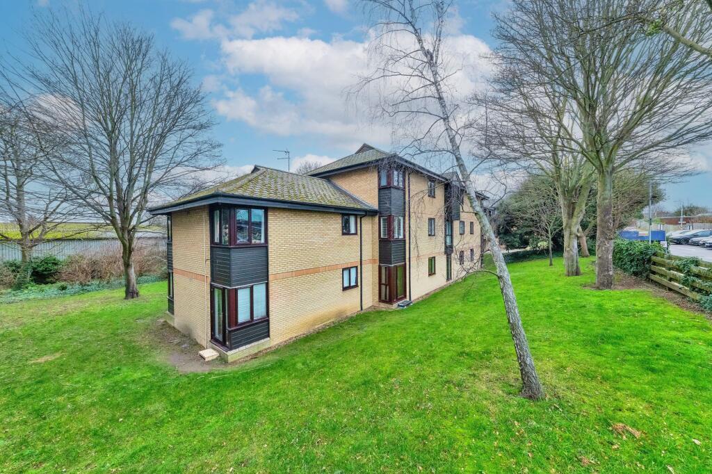 Main image of property: Gresley Lodge, Old North Road, Royston, Hertfordshire, SG8