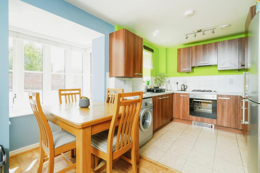 Apartment in Oxford - View 3