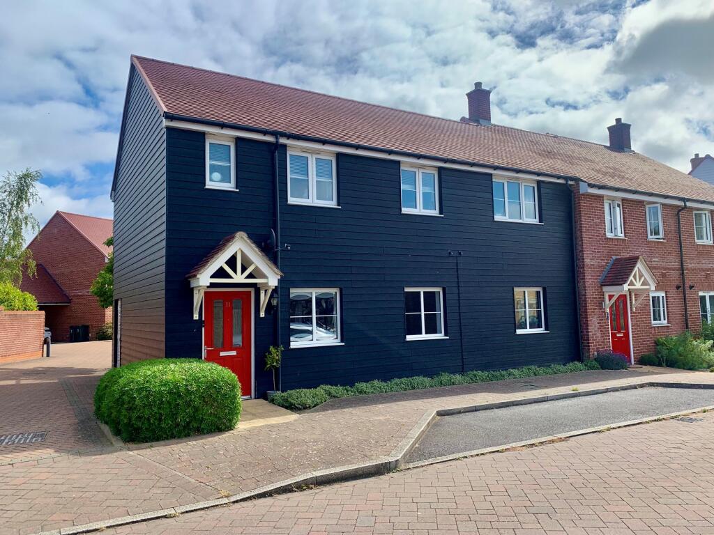 Main image of property: Hadleigh Street, Kingsnorth, TN25