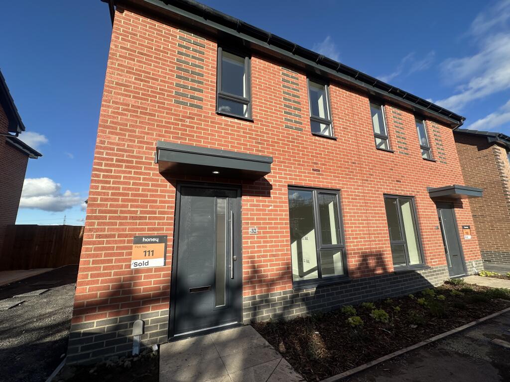 Main image of property: Hollowsbrook, Rossington, DN11