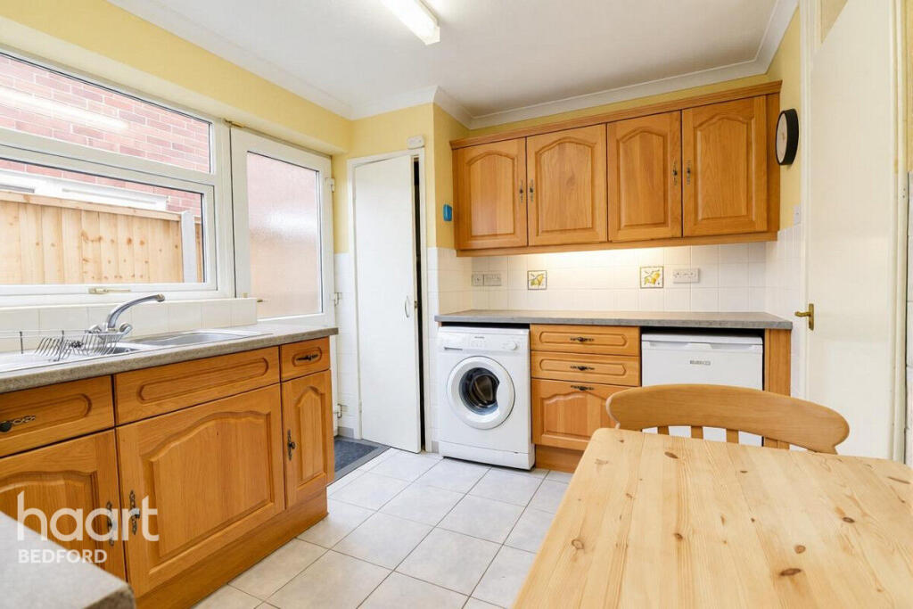 House in Milton Keynes - View 4