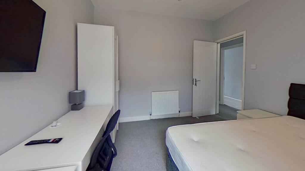 House in Pontypridd, Treforest - View 5
