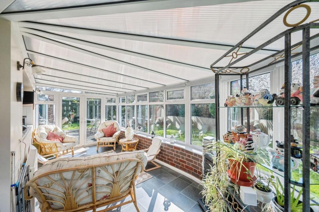 Additional image 12 of Park Lane, Bonehill, Tamworth