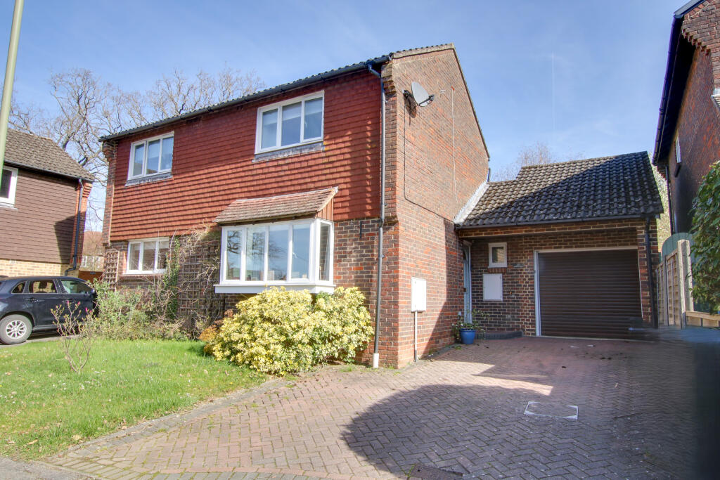 Main image of property: BISHOPS WALTHAM, SO32