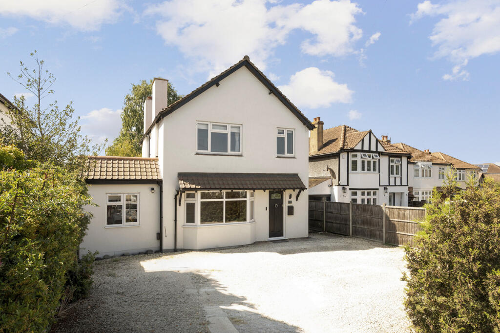 Main image of property: Green Lane, Shepperton, TW17