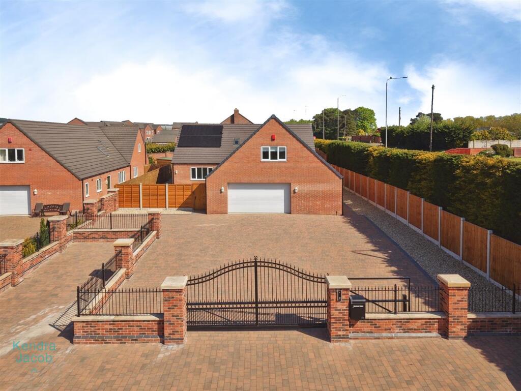 Main image of property: Bawtry Road, Blyth, Worksop