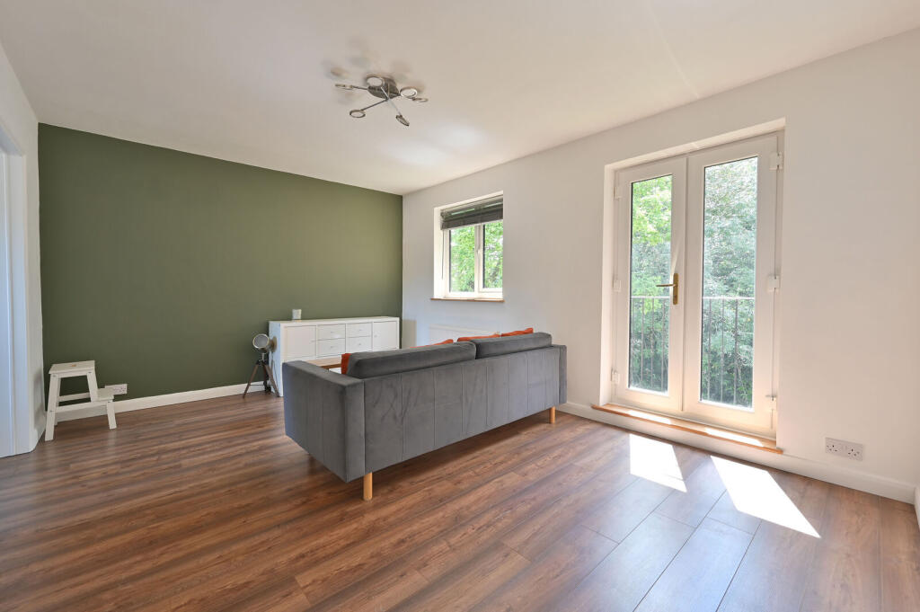 Main image of property: The Farthings, HP1, Hemel Hempstead, HP1