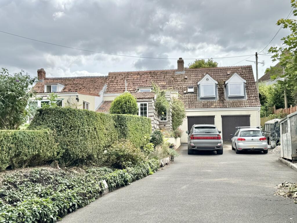 Main image of property: Rock Cottage, Wrantage