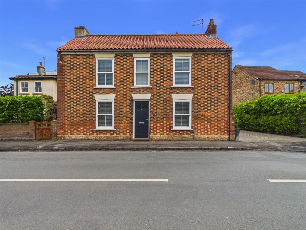 Main image of property: West End, South Cave