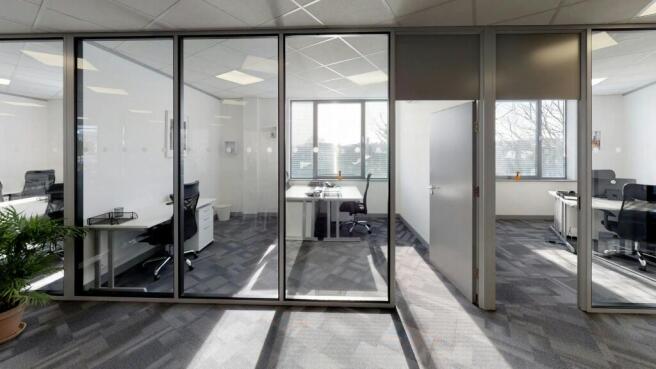 putney-serviced-office-glass-meeting-rooms.jpg-scaled.jpg