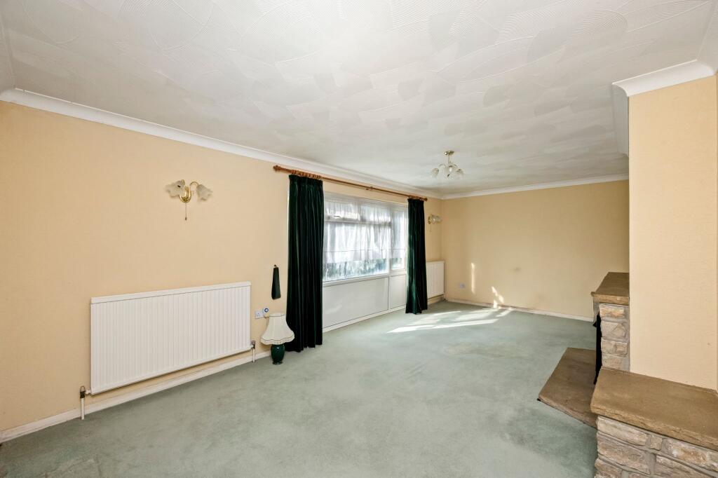 House in Steyning - More