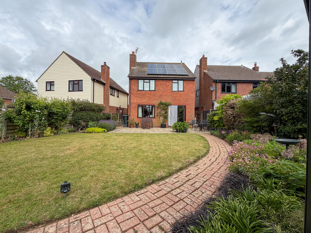 Orchard Close, Elmstead Market photo 2