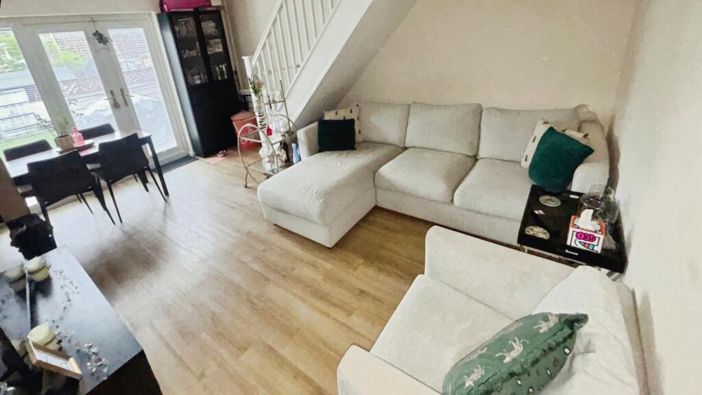 Main image of property: Heol Yr Eglwys