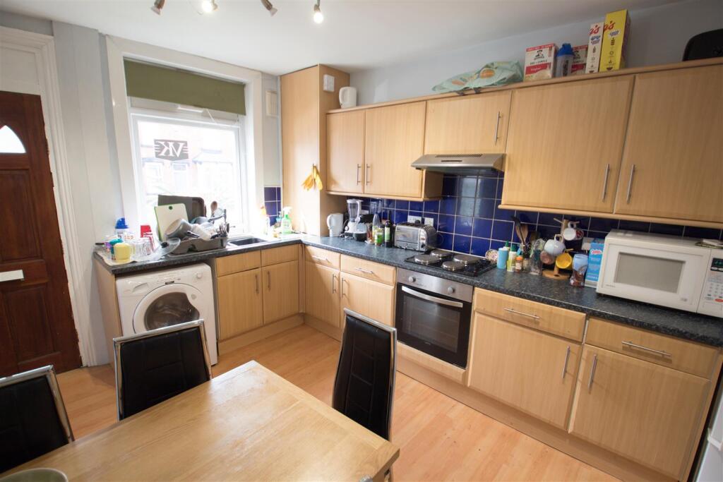 House in Leeds - View 3