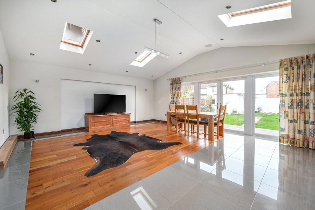 Main image of property: Worple Avenue, Staines, Surrey, TW18