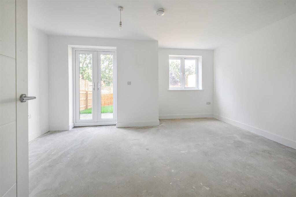 House in West Suffolk, Haverhill - View 4