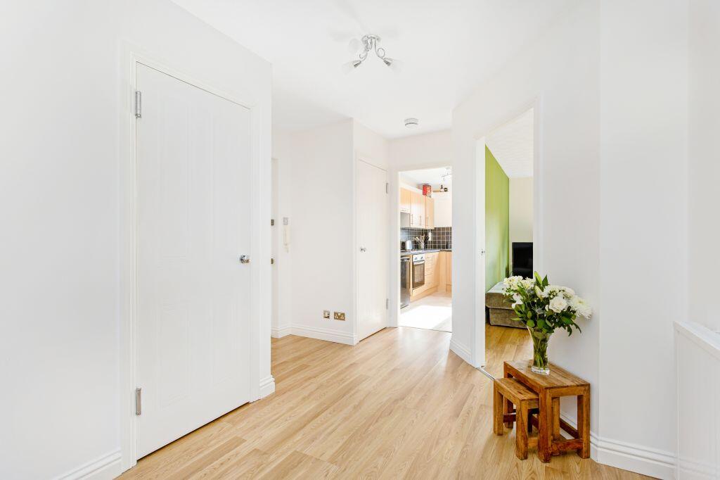 Apartment in Edinburgh, Marionville, Craigentinny/Meadowbank - View 5