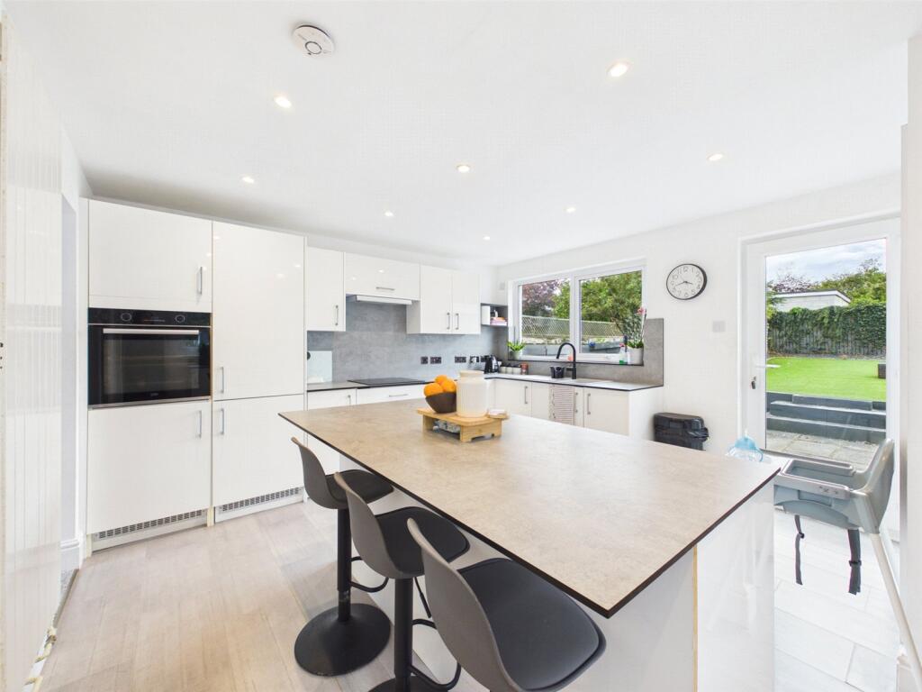 House in Wadebridge, Cornwall - View 2
