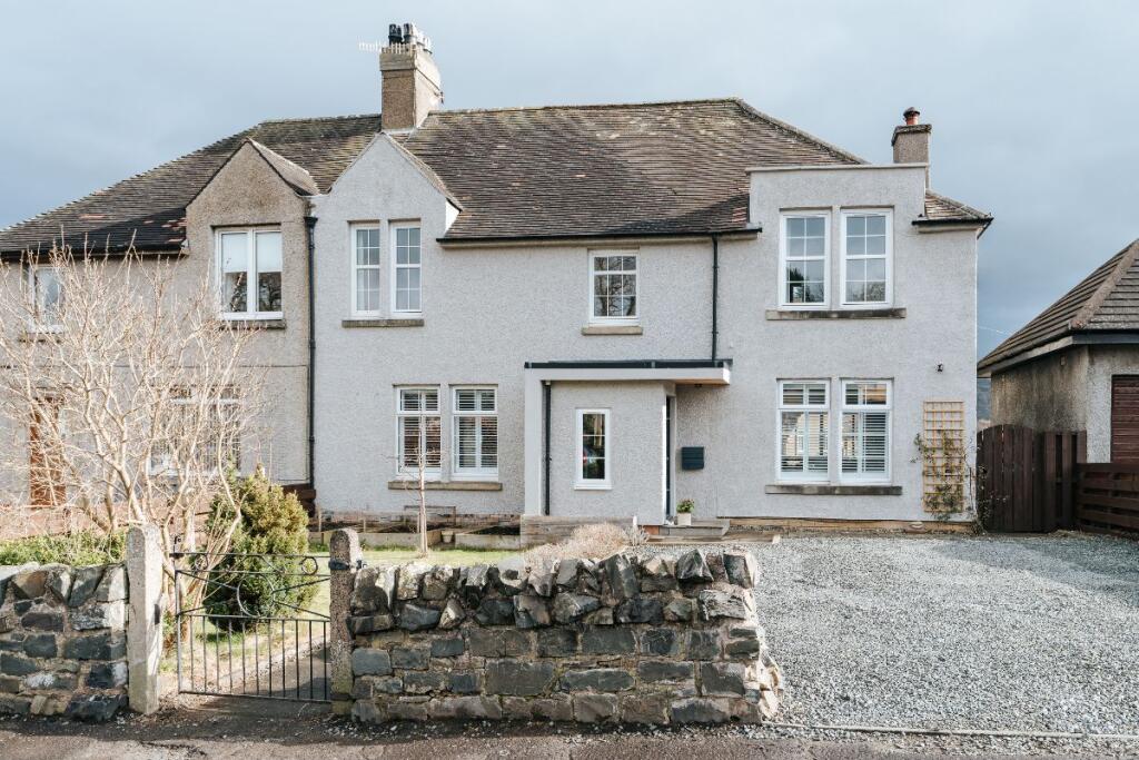 Main image of property: 11 Glen Road, Peebles
