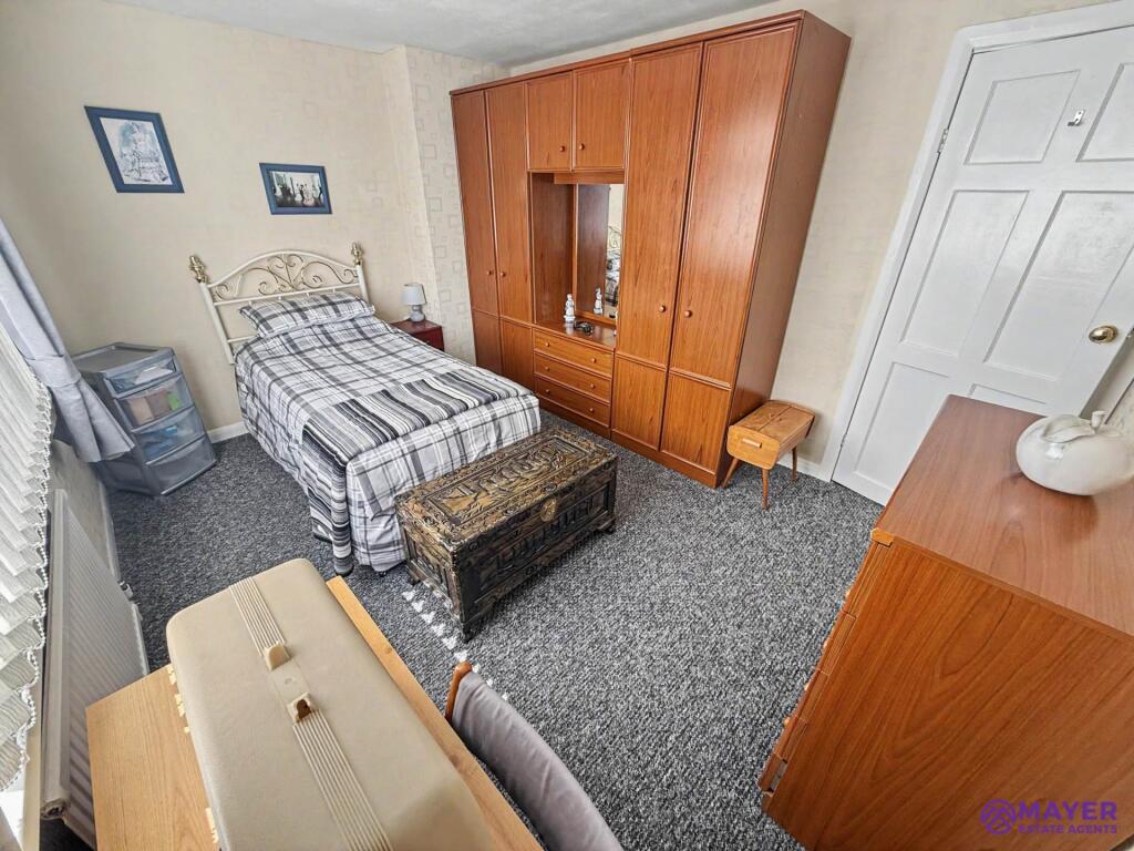 House in Plymouth, Plympton Central - More