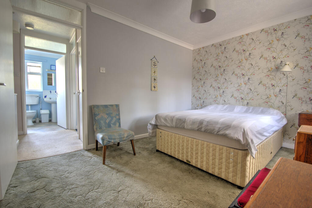 House in Southampton, Mansbridge - View 4