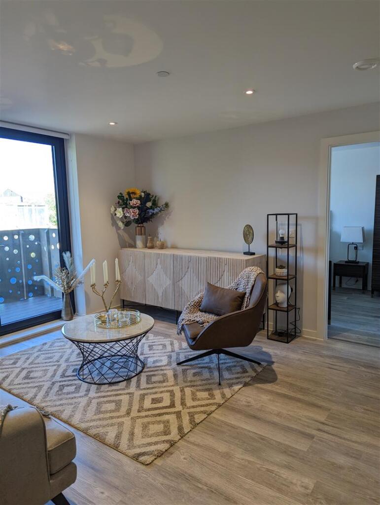 Apartment in Liverpool, St George's Quarter / Cultural Quarter, Vauxhall - More