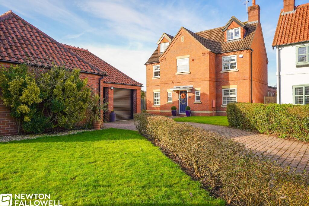 Main image of property: Rectors Gate, Retford, DN22