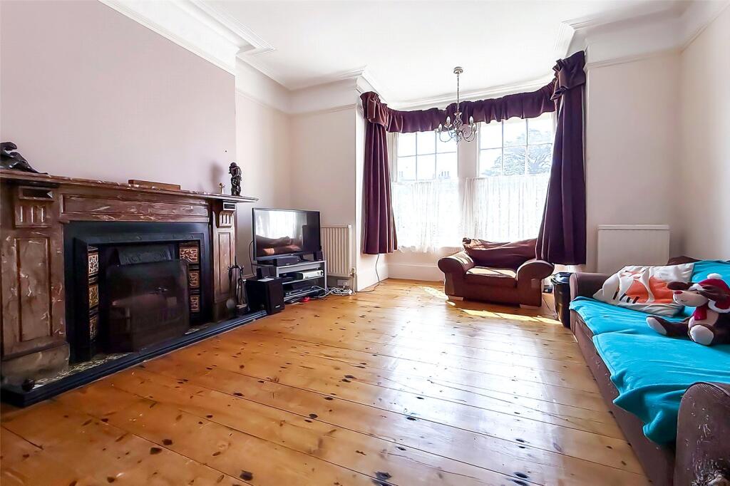 House in Littlehampton - View 2