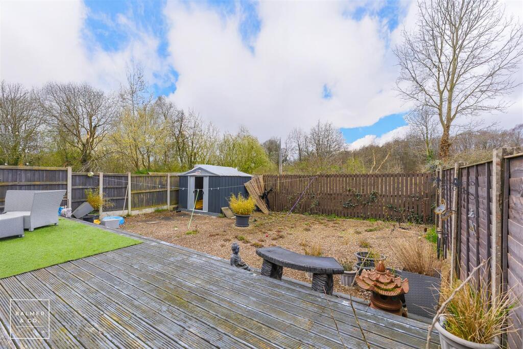 Balmoral Drive, Leigh, WN7 photo 4