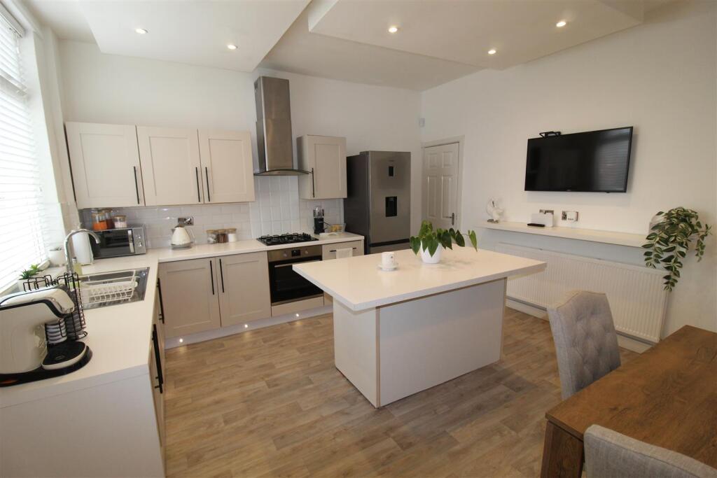 Station Road, Blackrod, Bolton - View 3