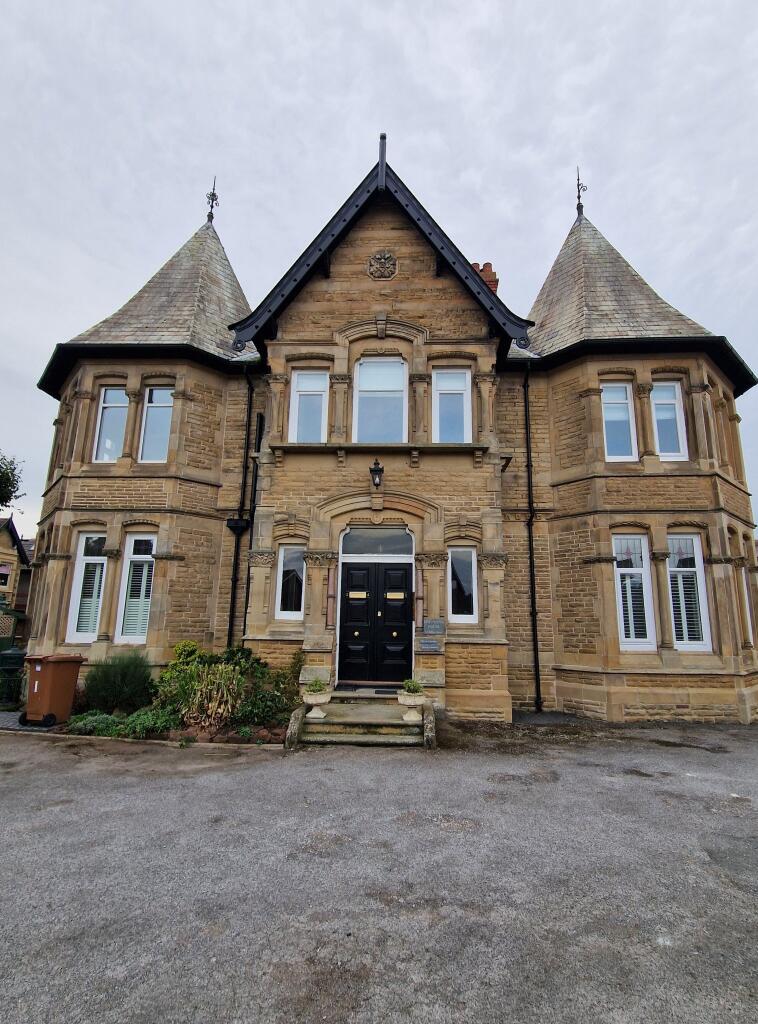 Main image of property: 14 Chetwynd House Apartment 2, Chetwynd House, Wirral, CH48 3HH