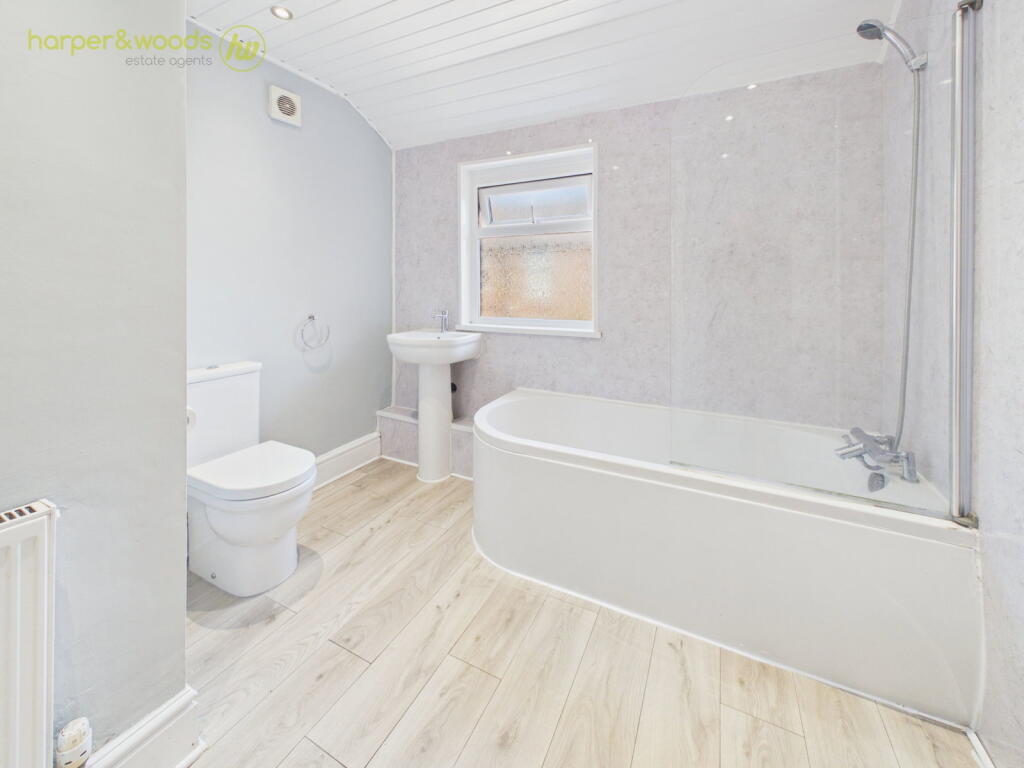 House in Wirral, Liverpool City Region - View 2