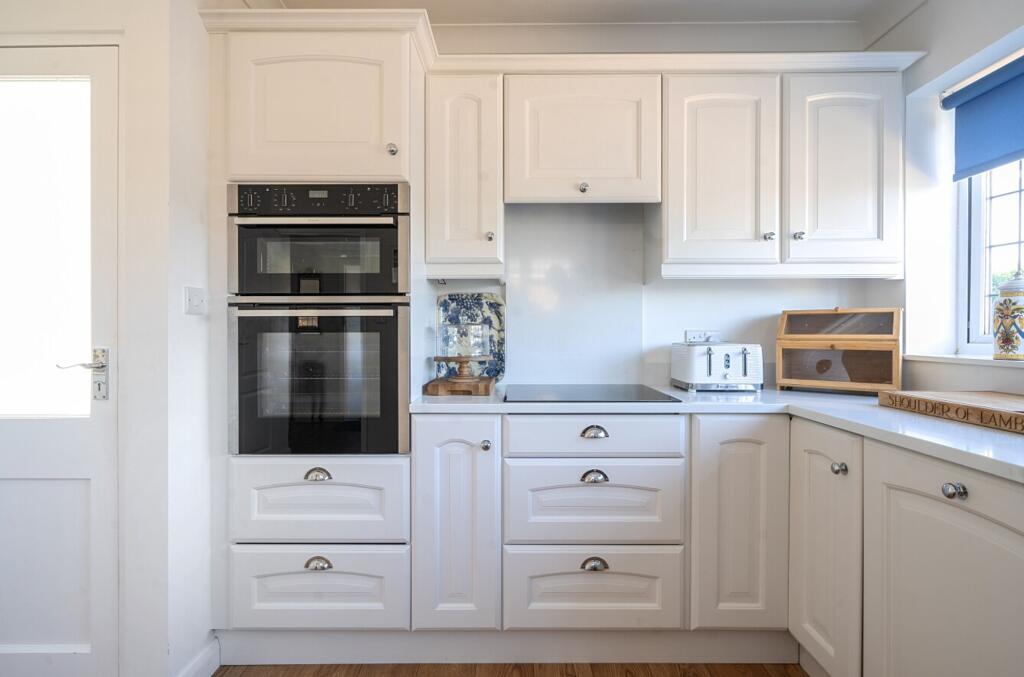 House in Chichester, West Wittering - More