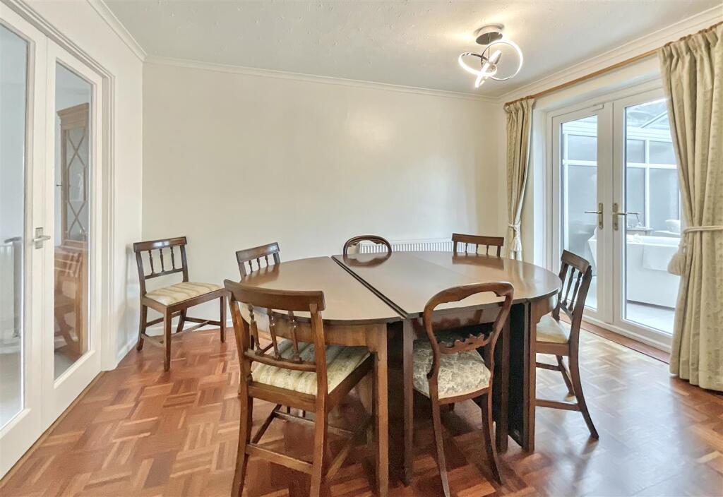 Partridge Way, Cirencester - More