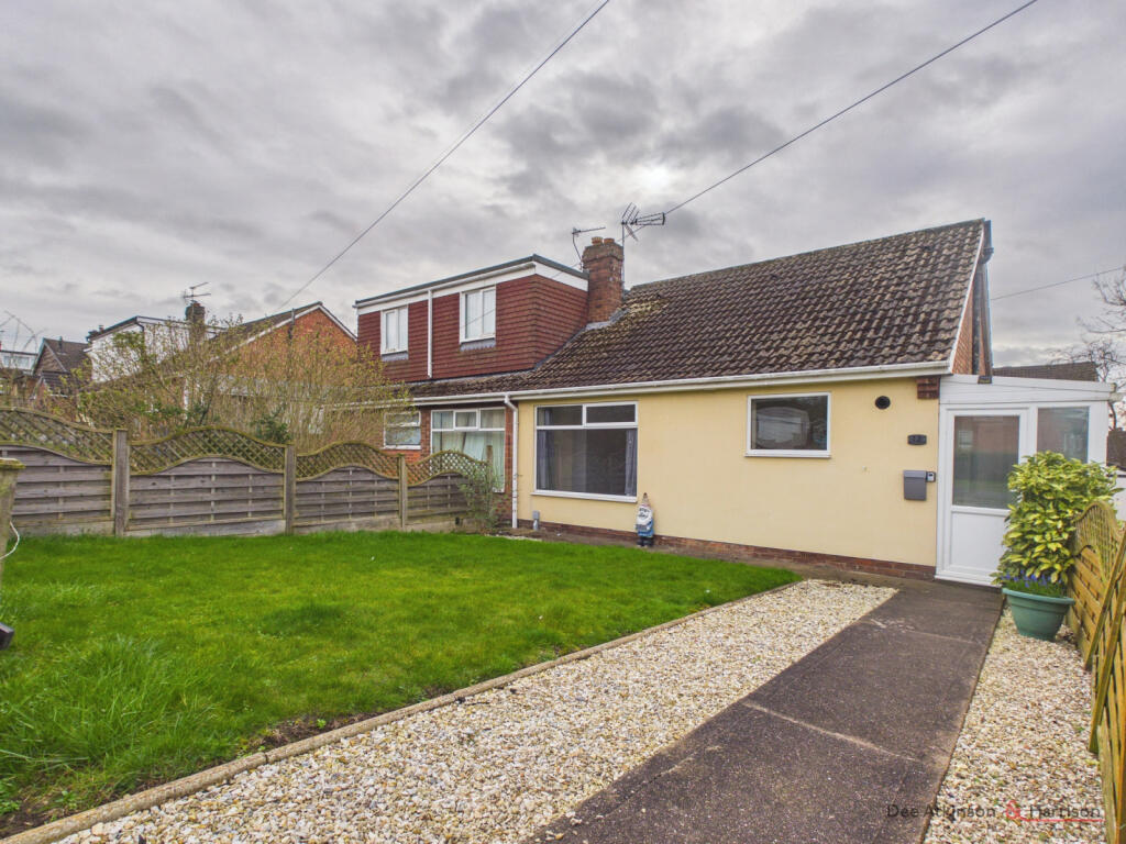 Main image of property: Market Weighton, YO43 3DH