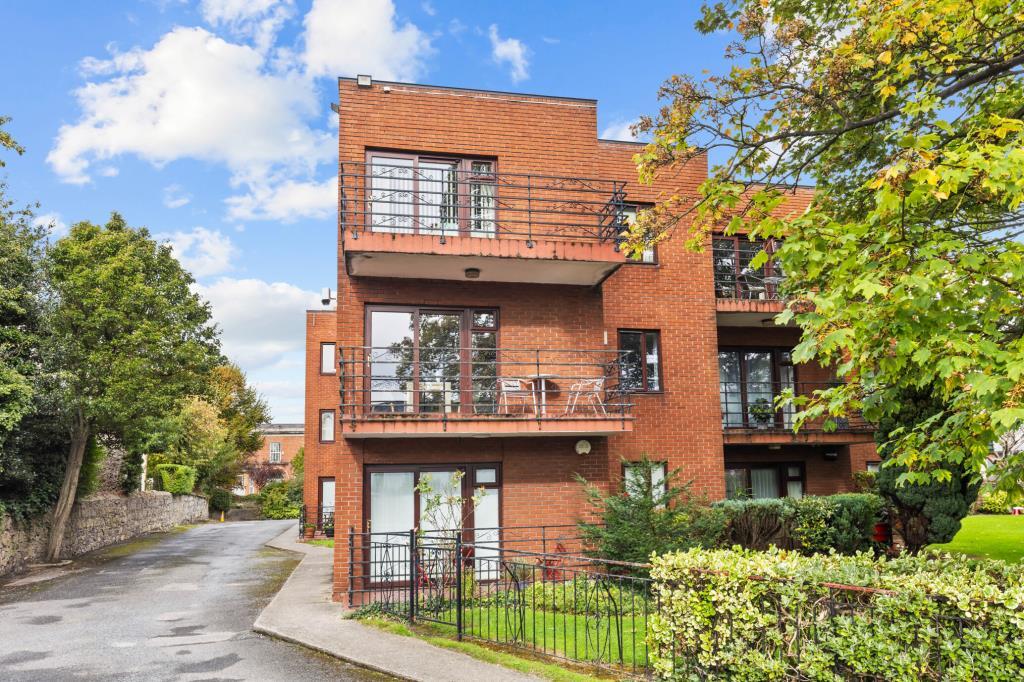 Main image of property: 19 Rathgar Court, 19-20 Rathgar Road, Rathgar, Dublin 6, D06 W7T2