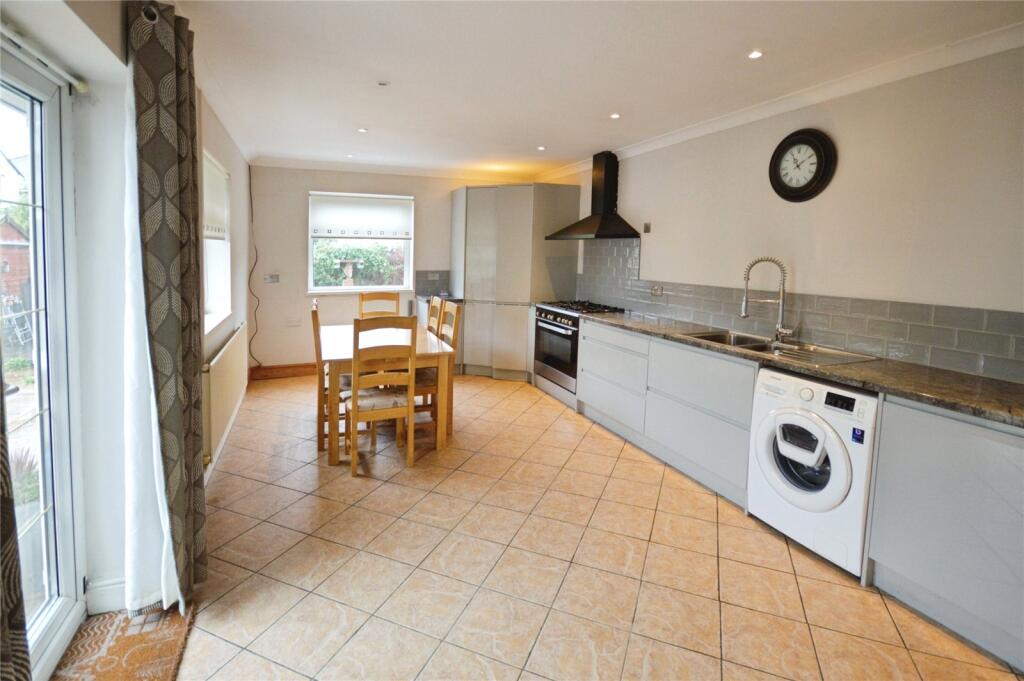 Hackerford Road, Cyncoed, Cardiff photo 2
