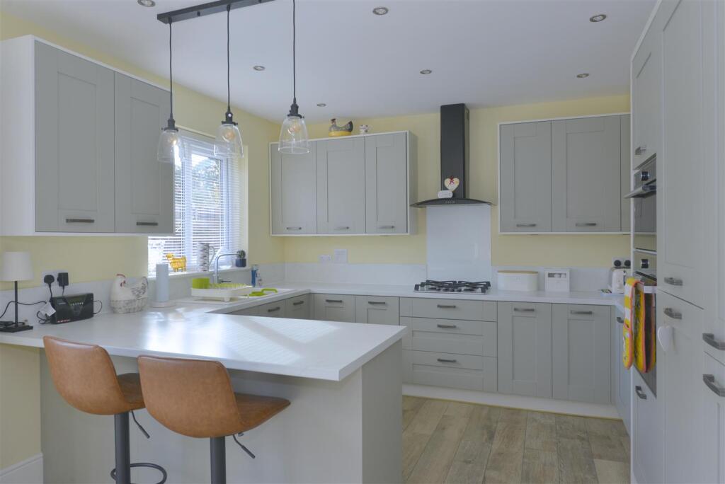House in Shrewsbury, Shropshire - More
