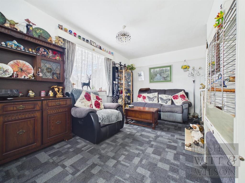 House in Tonbridge - View 4