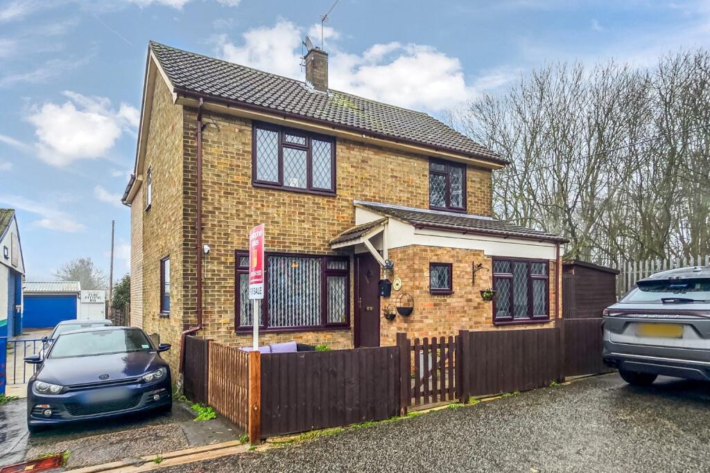 Main image of property: Cadmore Lane, Waltham Cross, EN8 9SA