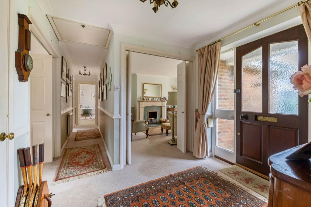 Ramsbury, Marlborough, Wiltshire photo 3